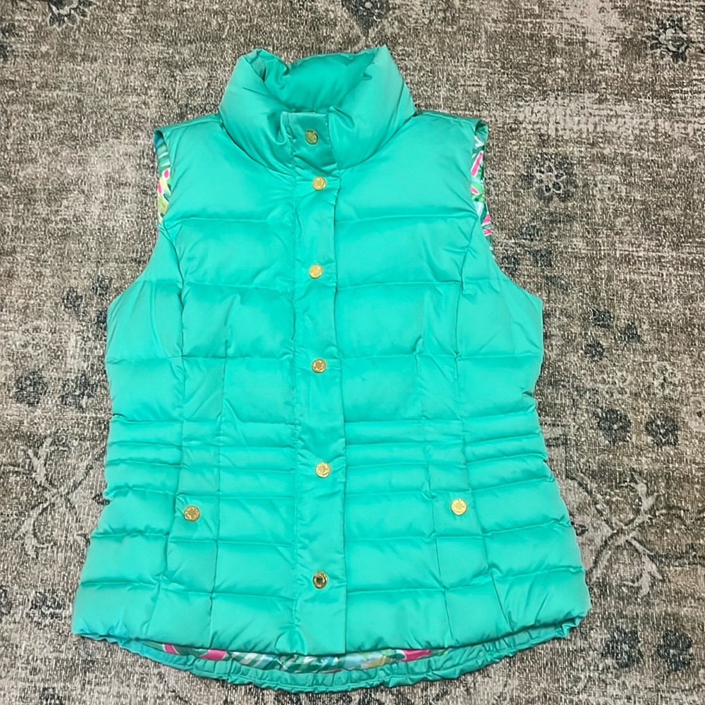 Lilly Pulitzer size medium puffer vest